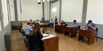 El Concejo Deliberante de Pilar, aprobando la ficha limpia.