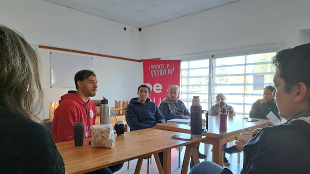 Desde la Dirección de Turismo que encabeza Bernardo Amor trabajan con el Archivo Histórico Municipal y la UCIAPA trabajan para realizar "Las noches de Darwin" en Pehuen Co.