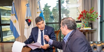 El vicegobernador informó que la Legislatura iniciará el análisis del proyecto la próxima semana y que el tratamiento en el recinto se prevé para los primeros días de diciembre.