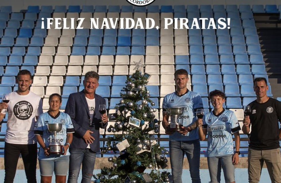 El saludo navideño de Belgrano, con el arbolito colmado de festejos