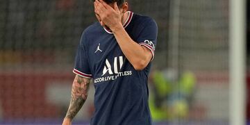 Lionel Messi contó los detalles de su salida del Barcelona y las dificultades que tiene en París.  (AP)