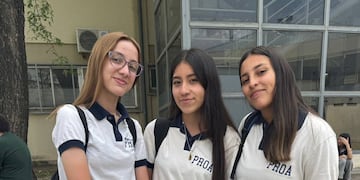 Selene Ochoa, Valentina César y Tiziana Suárez lograron el 1° puesto en la Olimpíadas de Informática PROA Arroyito