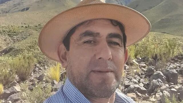 El Cacique Miguel Flores