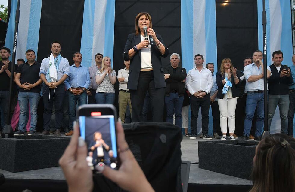 Bullrich recorrió La Matanza e insistió en que Juntos por el Cambio estará en el balotaje