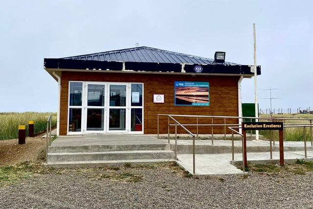 Se trata de una disertación por parte del Ing. Ambiental Daniel Blázquez, sobre “Eficiencia Energética y Matriz Energética”.