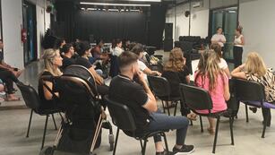 Encuentro con las familias de los jardines municipales