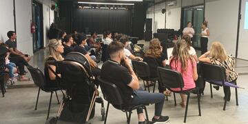 Encuentro con las familias de los jardines municipales