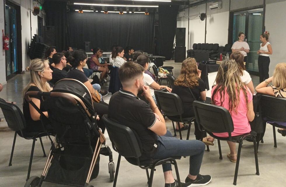 “Criando en la primera infancia”, un encuentro con las familias de los jardines municipales