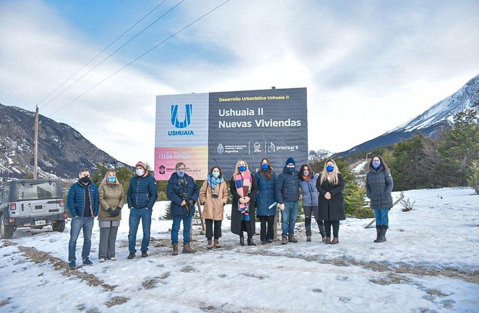 La Municipalidad de Ushuaia coordina los trabajos con la empresa que construirá 132 viviendas del PRO.CRE.AR