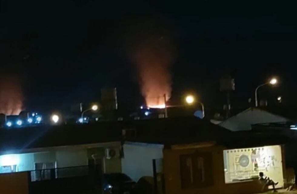 Voraz incendio desatado en Itaembé Guazú terminó con fuertes daños