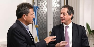 Sergio Massa, ministro de Economía, y Miguel Pesce, presidente del Banco Central.