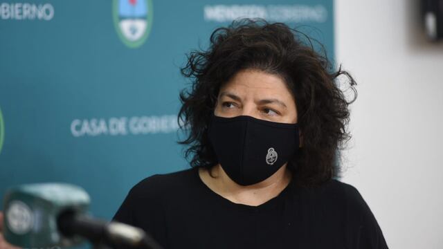 Carla Vizzotti ordenó al hospital Posadas que de los nombres de los vacunados contra el Covid-19.