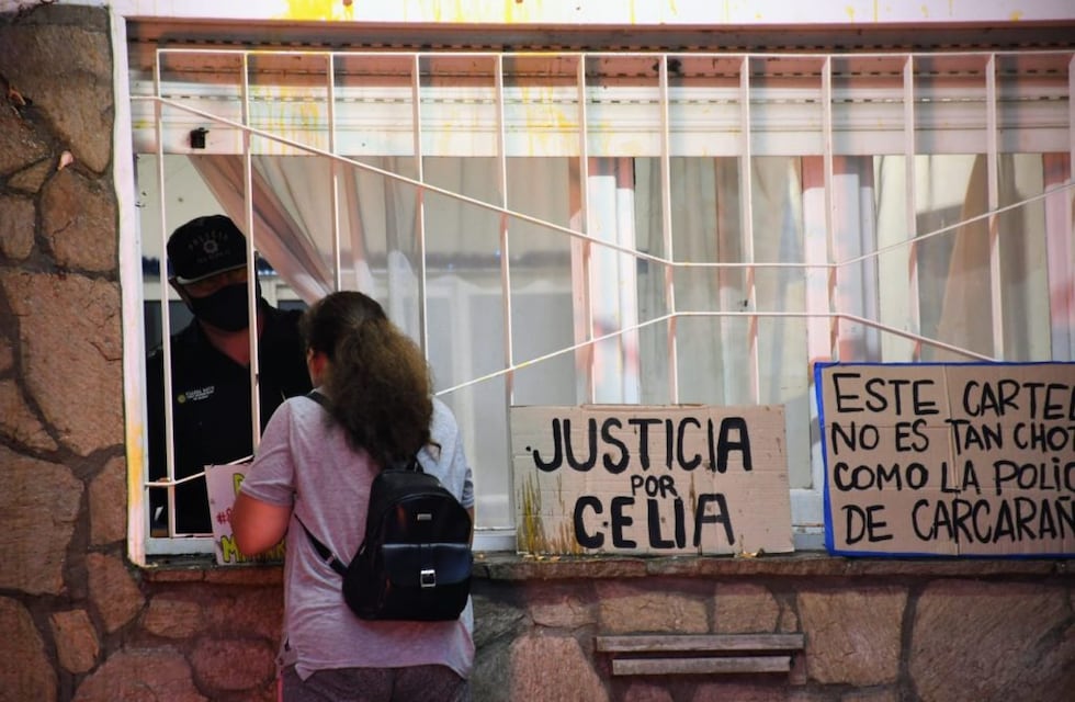 Femicidio de Celia Acosta generó marchas simultáneas en Casilda y Carcarañá