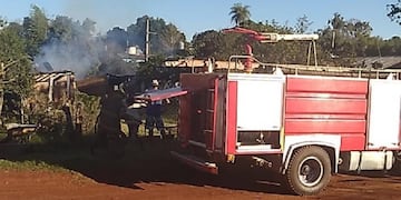Eldorado: una vivienda se consumió en el barrio Antiguo Centro.