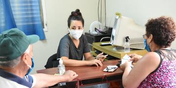 Atención en los centros tecnológicos barriales durante la cuarentena.