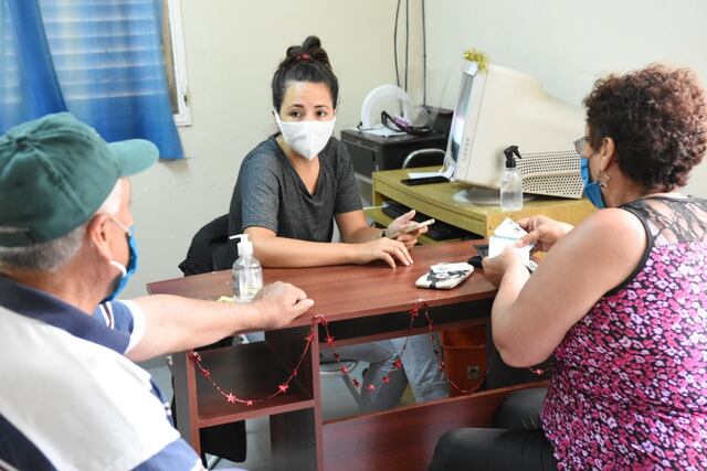 Atención en los centros tecnológicos barriales durante la cuarentena.