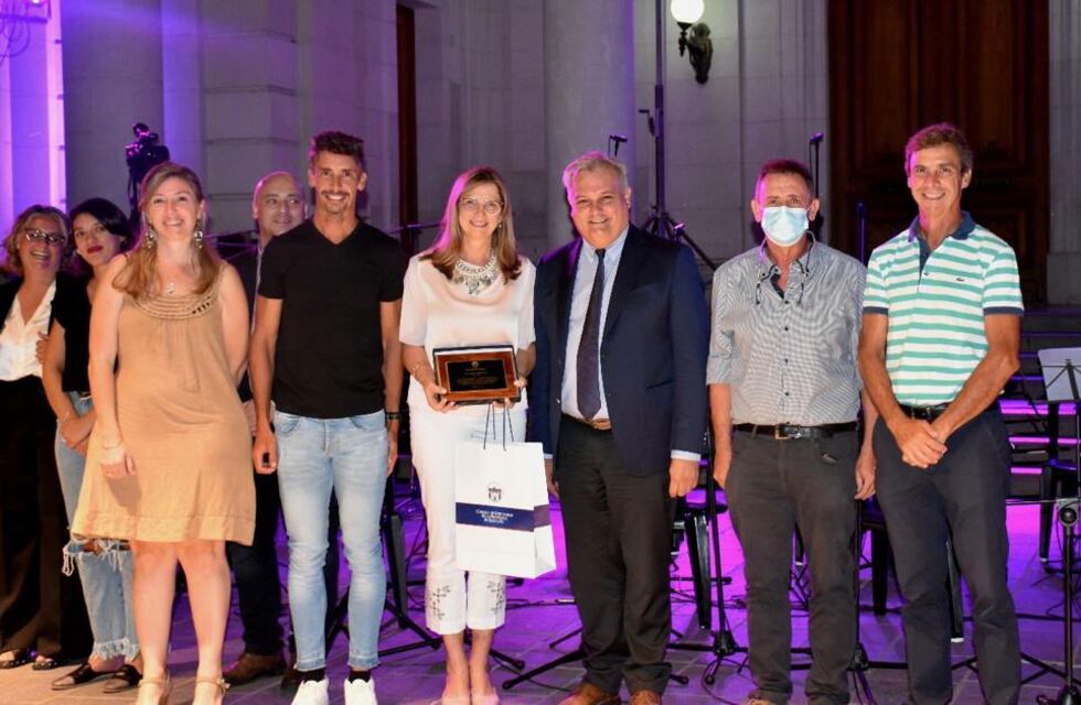 La Cámara de Diputados provincial hizo un reconocimiento a Don Luis Peretti
