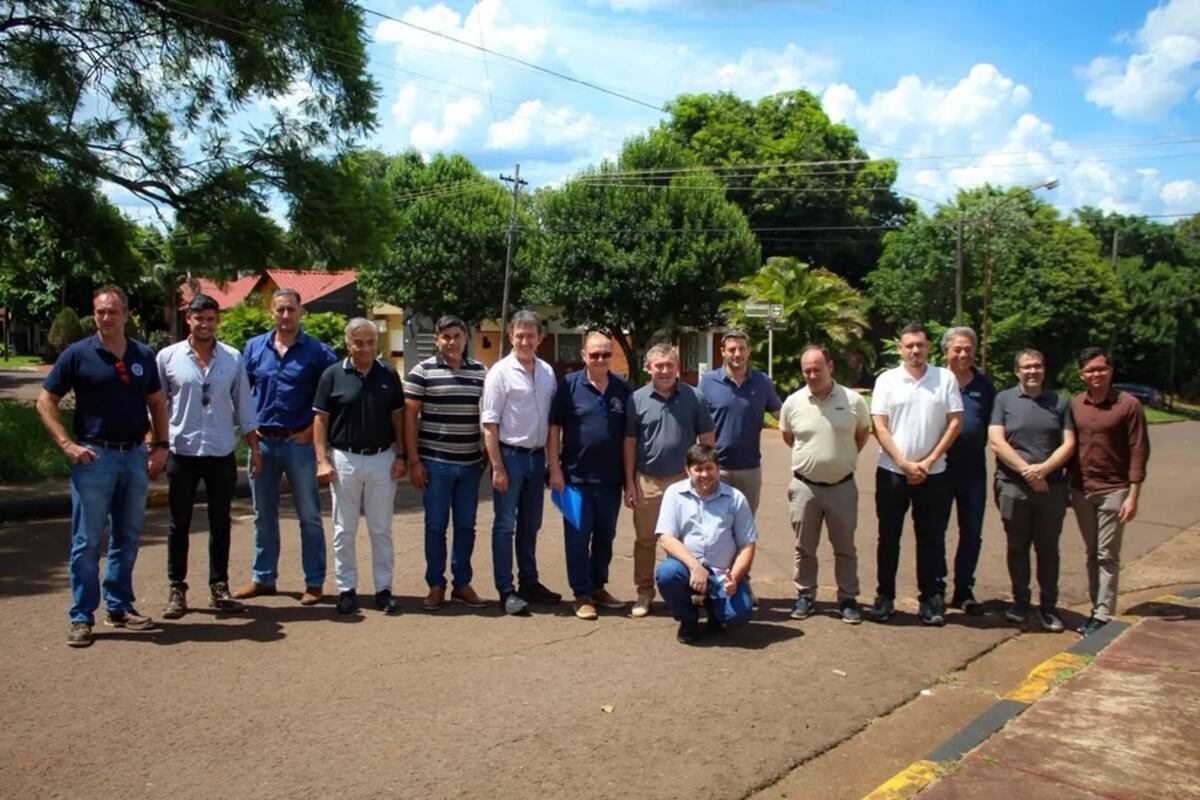 Avanza la agenda técnica para el inicio del puente internacional San Javier – Porto Xavier.