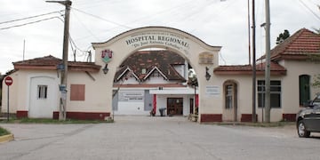 Los heridos permanecen internados en el hospital de Bell Ville. (Archivo)
