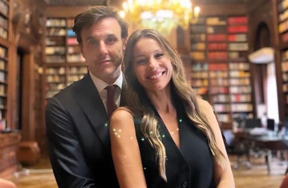 «Actitud fría», Pampita y Roberto García Moritán aumentaron los rumores de crisis en los Martín Fierro 2024