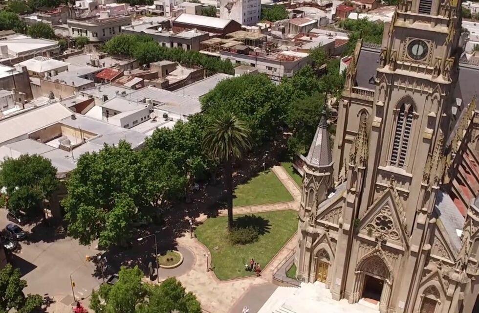 La ciudad ideal para una escapada express: cómo viajar a Mercedes en tren desde Buenos Aires