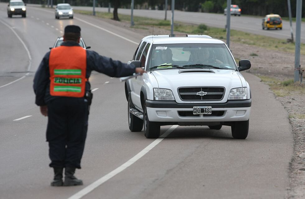 Dejará de ser falta grave circular sin luces bajas encendidas