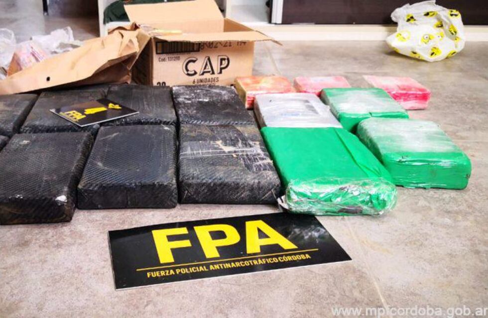 Megaoperativos en Córdoba: allanamientos, casi 4 millones de pesos recuperados y detenidos