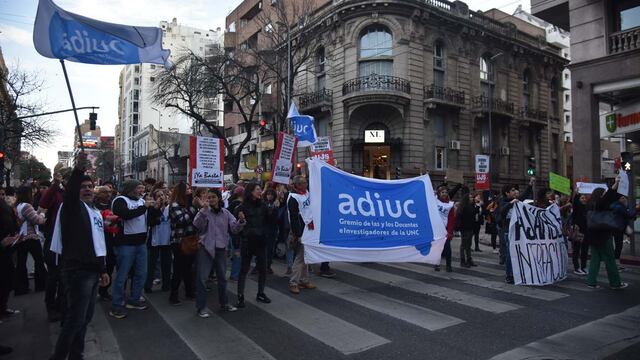 Docentes universitarios de Adiuc confirmaron la suspensión de las mesas de exámenes de julio y las clases. (Facundo Luque / La Voz / Ilustrativa)