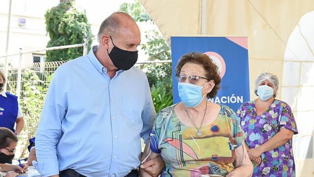 Omar Perotti y Angelita Burkhard, su madre