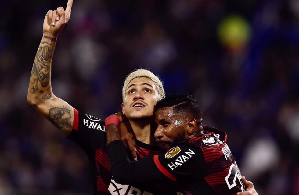 Los goles que ponen cómodo a Flamengo en su visita a Vélez por Copa Libertadores
