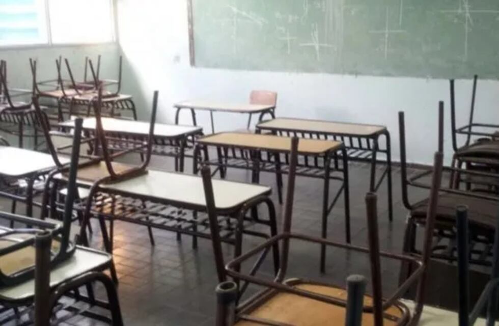 Suspendieron las clases en varias escuelas de Comodoro Rivadavia por falta de calefacción, ascensores y agua