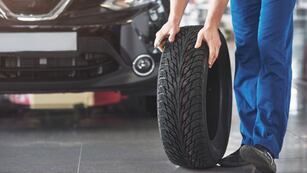 Cuál es la mejor oferta para comprar neumáticos en el supermercado.