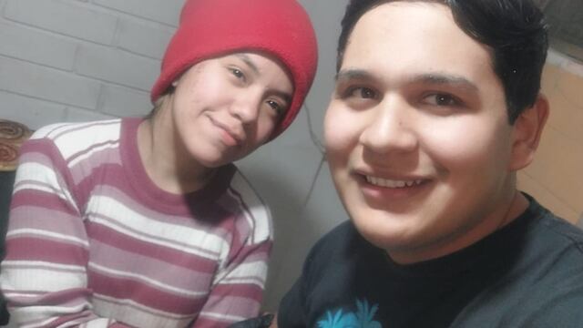 La pareja estaba sin trabajo y decidieron emprender vendiendo hamburguesas, si todo sale bien en diciembre abren su local.