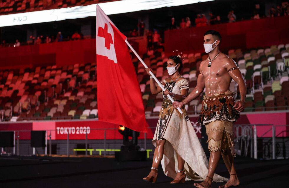 Quién es Pita Taufatofua, el abanderado de Tonga en los Juegos Olímpicos Tokio 2020 que se hizo viral en Río 2016