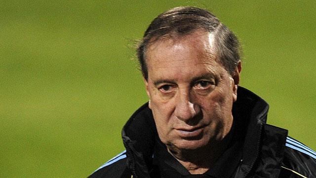 Carlos Salvador Bilardo festejó el triunfo argentino en su domicilio.