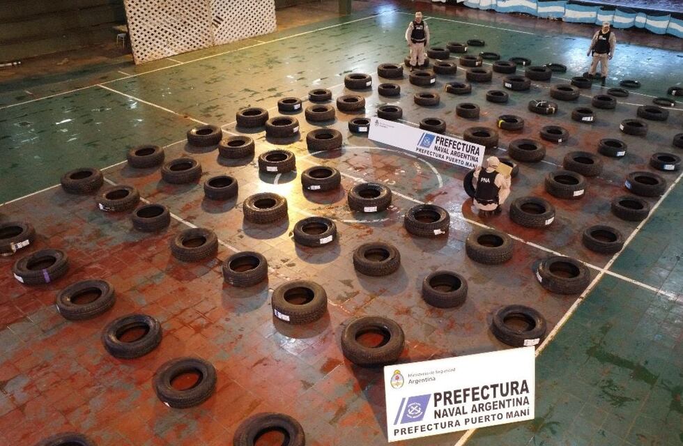 Prefectura secuestró 115 neumáticos de contrabando en Jardín América