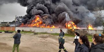 Incendio en una cooperativa cartonera