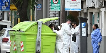 La esquina de Rosario donde se encontraron pedazos de un cuerpo humano dentro de un contenedor de basura.