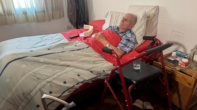 Habló el hombre de 84 años que fue atropellado por un colectivo de Coniferal. (Foto: El Doce)