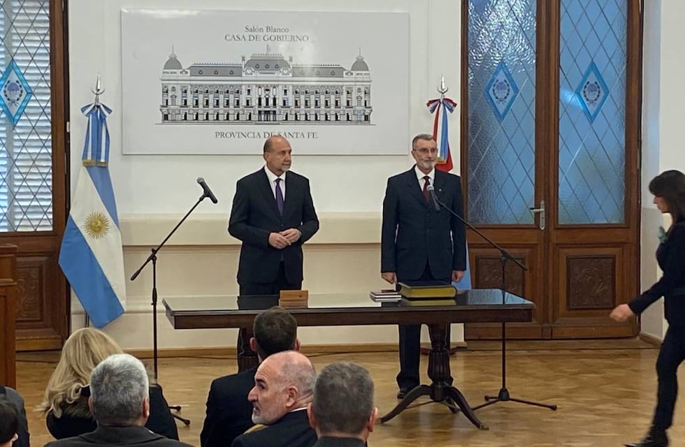 Rubén Rimoldi asumió como ministro de Seguridad de Santa Fe tras un golpe de timón