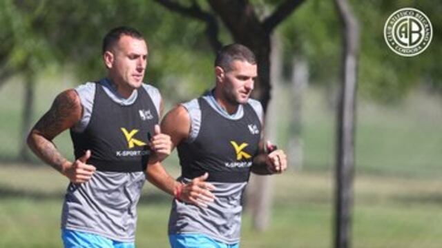 El goleador, en el regreso a las prácticas y junto a Wilfredo Olivera (¿se va Patronato?), y su balance.