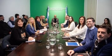 Se retoma la paritaria y los gremios esperan una propuesta superadora del Gobierno.