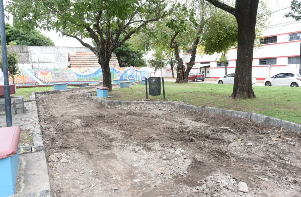 Arreglan la senda de la plazoleta Magdalena Bruno