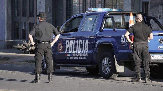 Liberaron al policía que abatió a un motochorro (La Capital)
