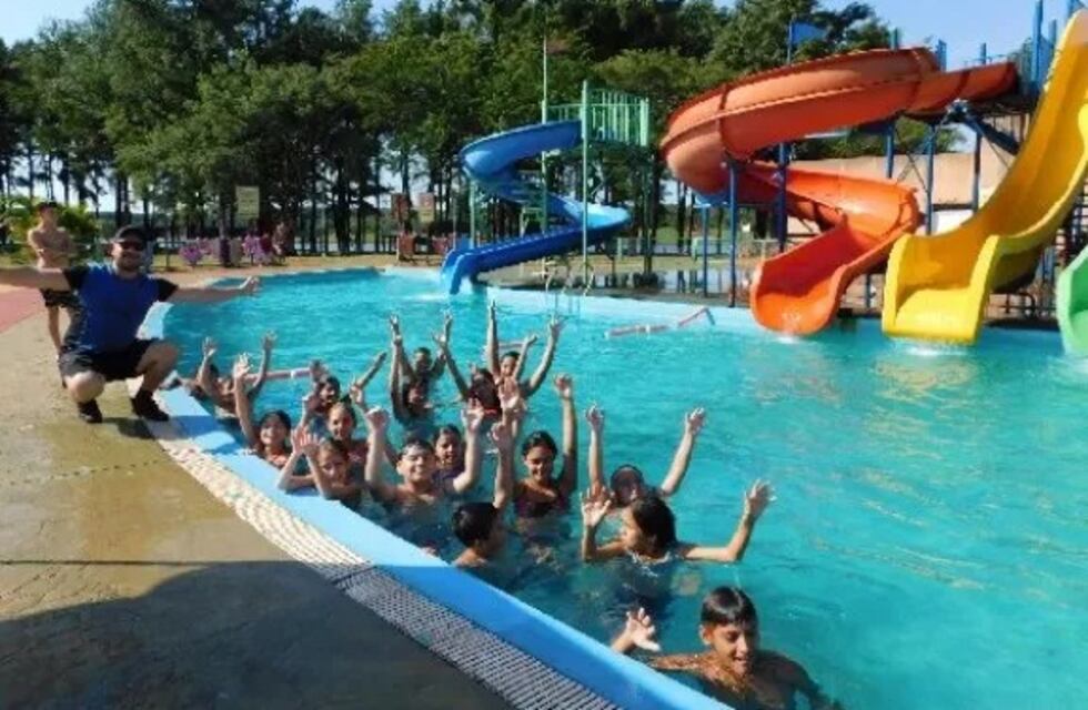Puerto Libertad: culminó con éxito la colonia de vacaciones en el Parque Acuático Uruguaí