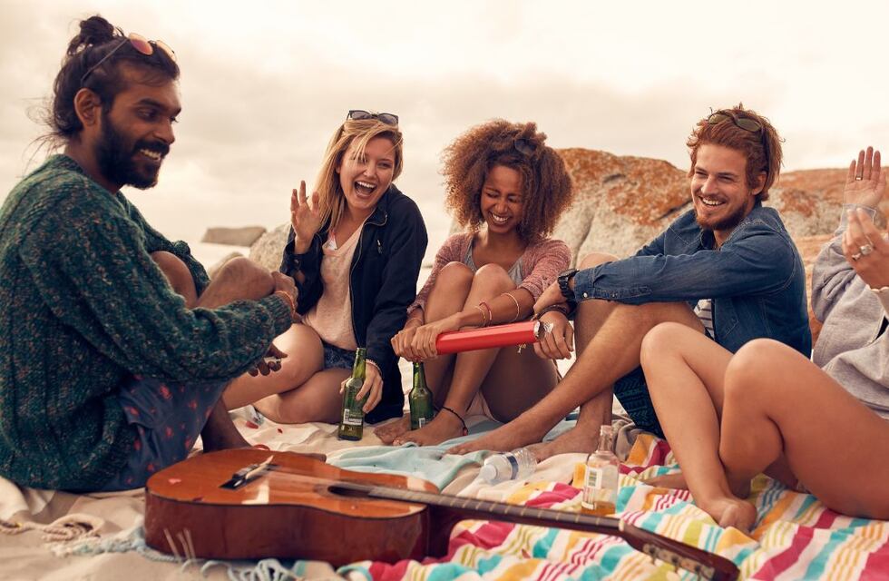 Estos son los 3 tipos de amigos que debes tener para ser feliz, según Harvard