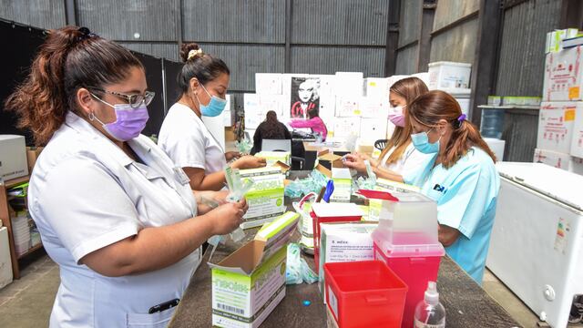 El Ministerio de Salud informó que hasta la fecha en Mendoza se han registrado 165.520 casos positivos confirmados Covid-19. Mariana Villa/Los Andes