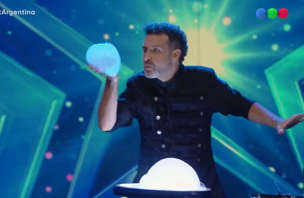 Un mago platense deslumbró a todos con un impresionante show de burbujas en Got Talent Argentina