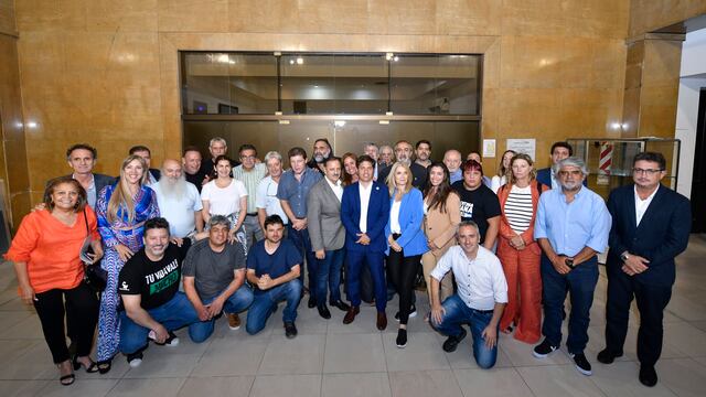 Reunión de Unión por la Patria