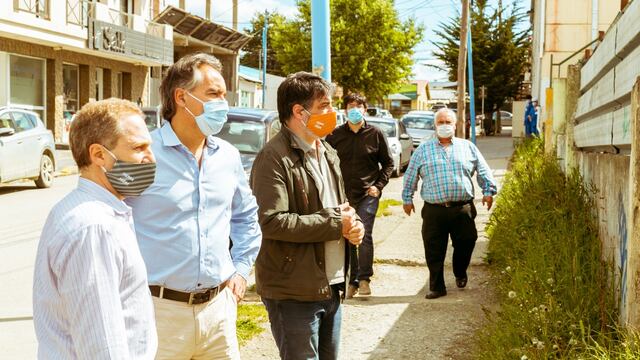De Luca detalló los avances de la obra del centro de rehabilitación que se construirá en la ciudad